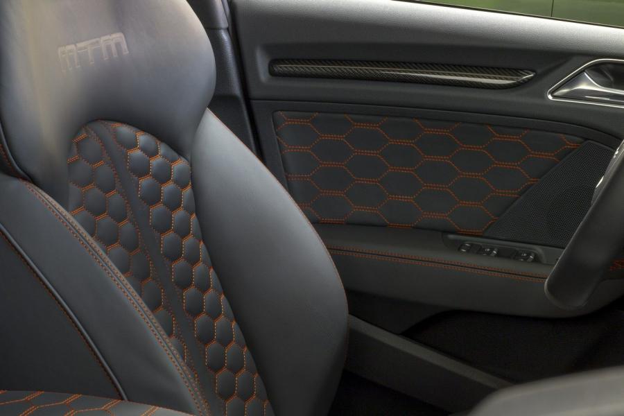 Детали интерьера Audi RS3 R Sportback by MTM (8V) 2016 года  (фото 5 из 7)